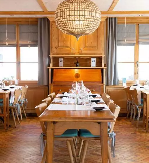 Hotelli Gasthof Zum Schlüssel