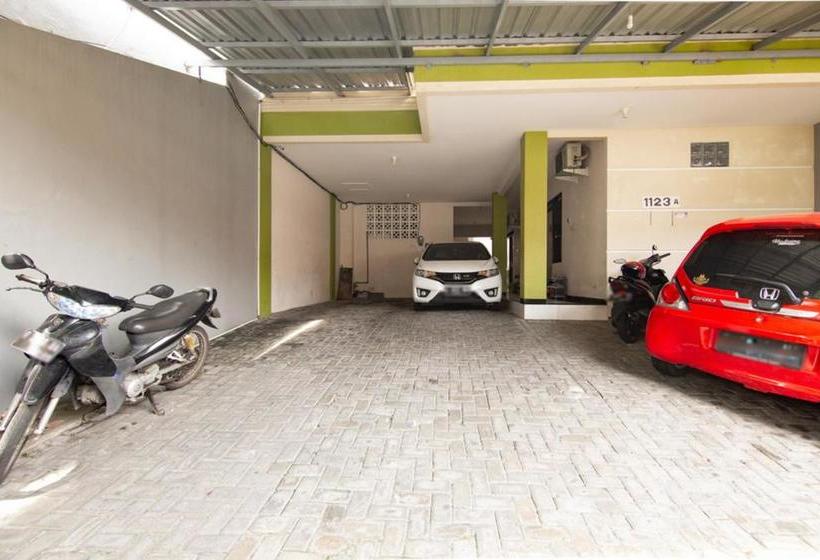 Szálloda Koolkost Female Syariah Near Undip Pleburan