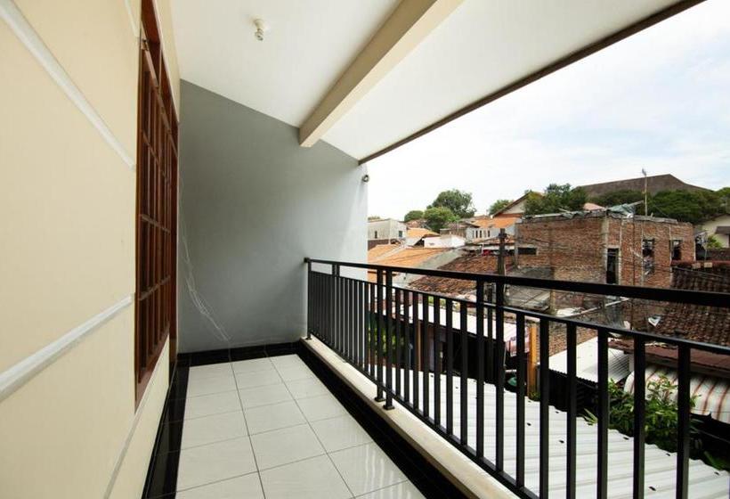 Szálloda Koolkost Female Syariah Near Undip Pleburan