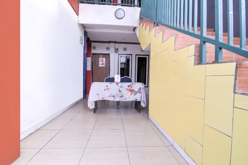 בית מלון כפרי Oyo 3317 Maju Jaya Residence