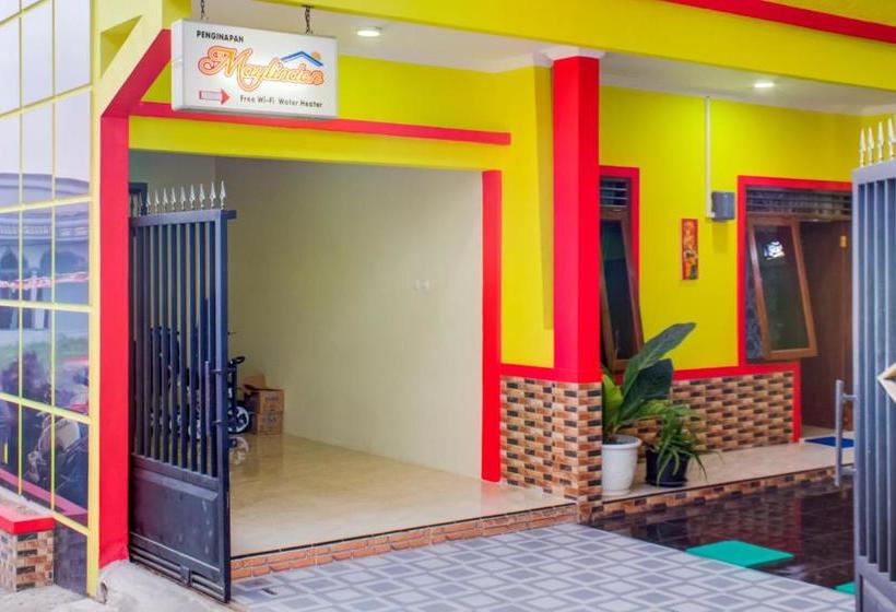 Hotell Oyo 3418 Penginapan May Lindon