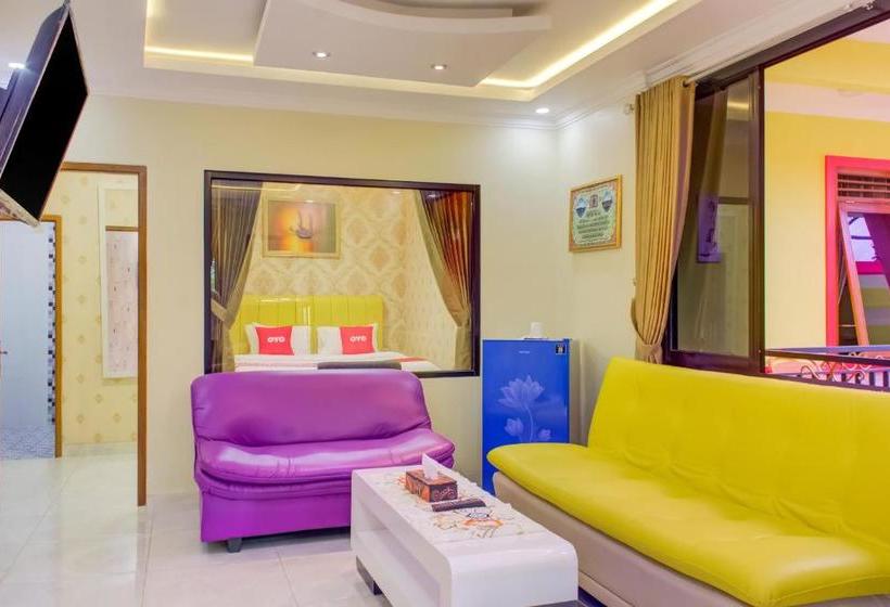 Hotell Oyo 3418 Penginapan May Lindon