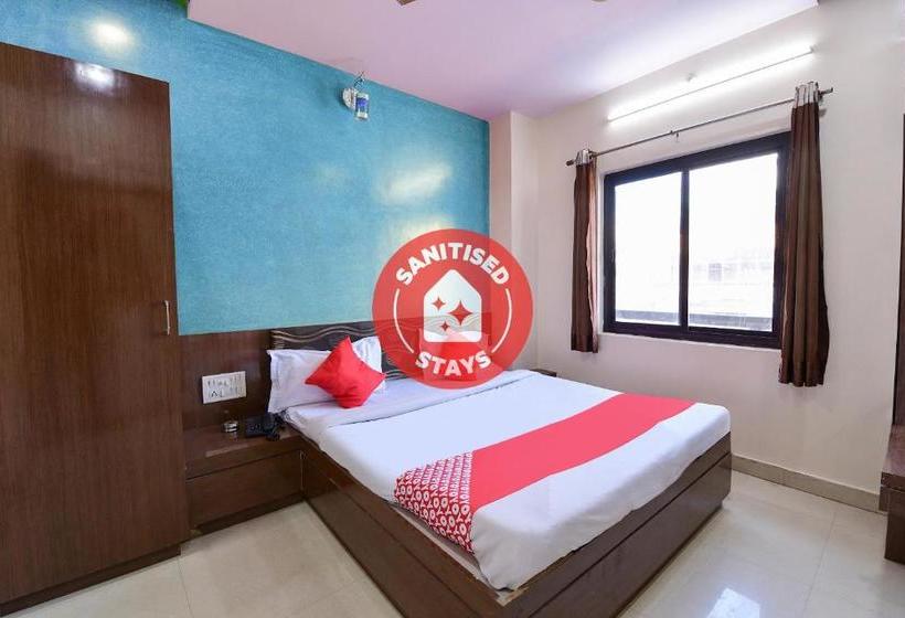 ホテル Oyo 71058 Ganga