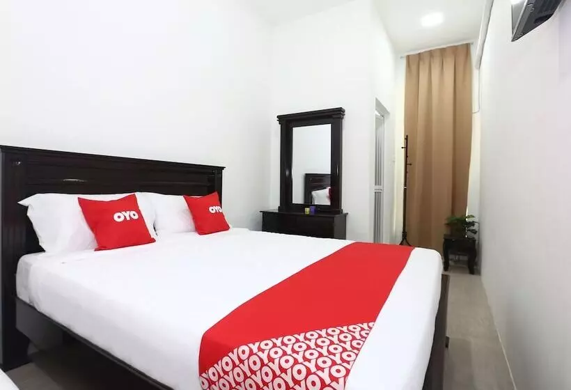 Hotelli Oyo 89678 Ady