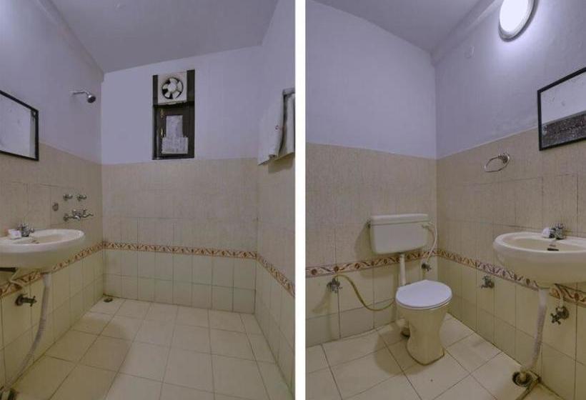 Hotel Goroomgo Sangeeta Paradise Nainital