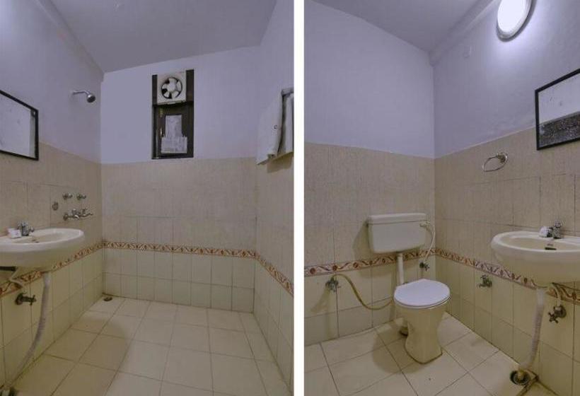 Hotel Goroomgo Sangeeta Paradise Nainital