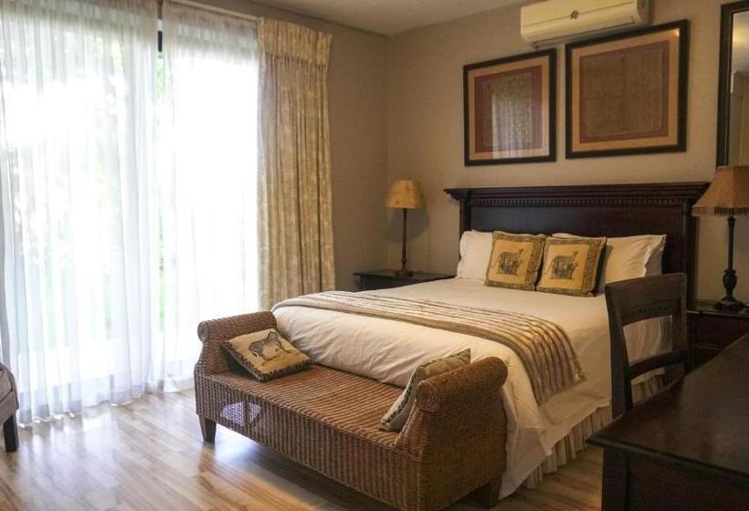 Пансион Fatmols Guest Lodge