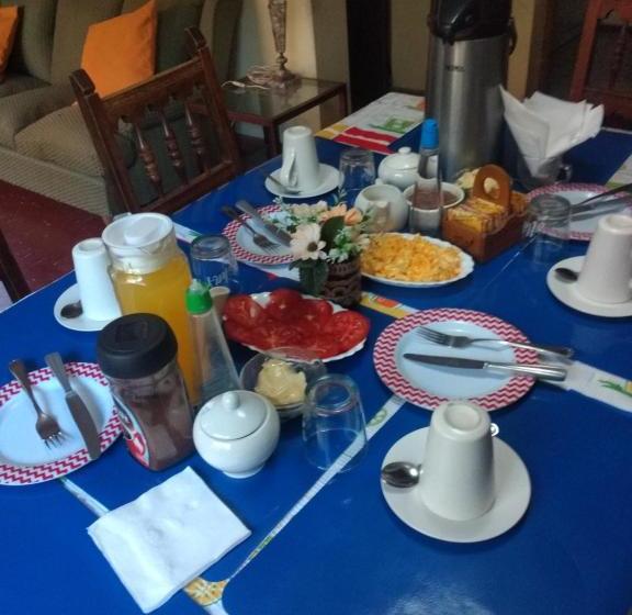 پانسیون Hostal Nomade