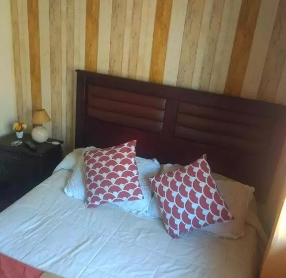 پانسیون Hostal Nomade