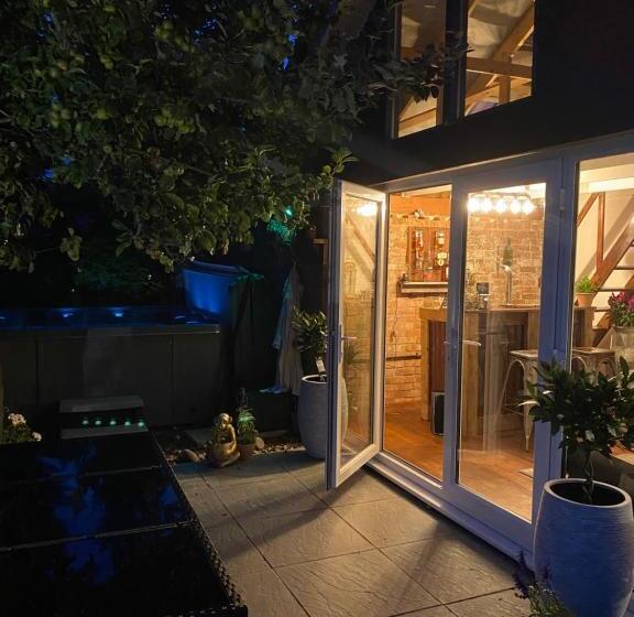 민박 One Ninety Boutique Accommodation