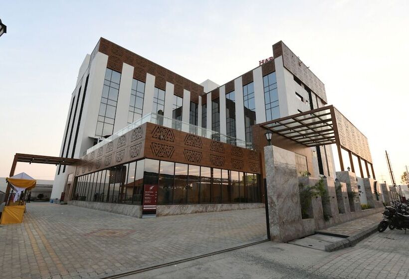 هتل Harsha The Fern Shivamogga