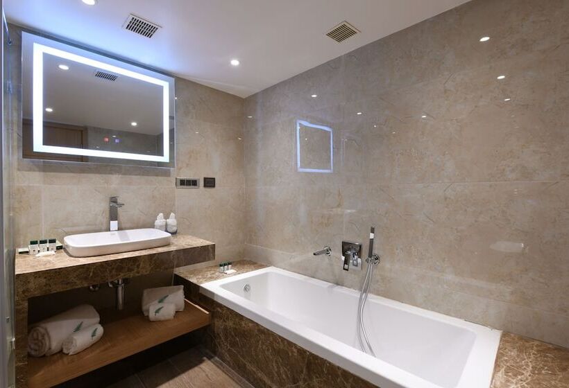 هتل Harsha The Fern Shivamogga