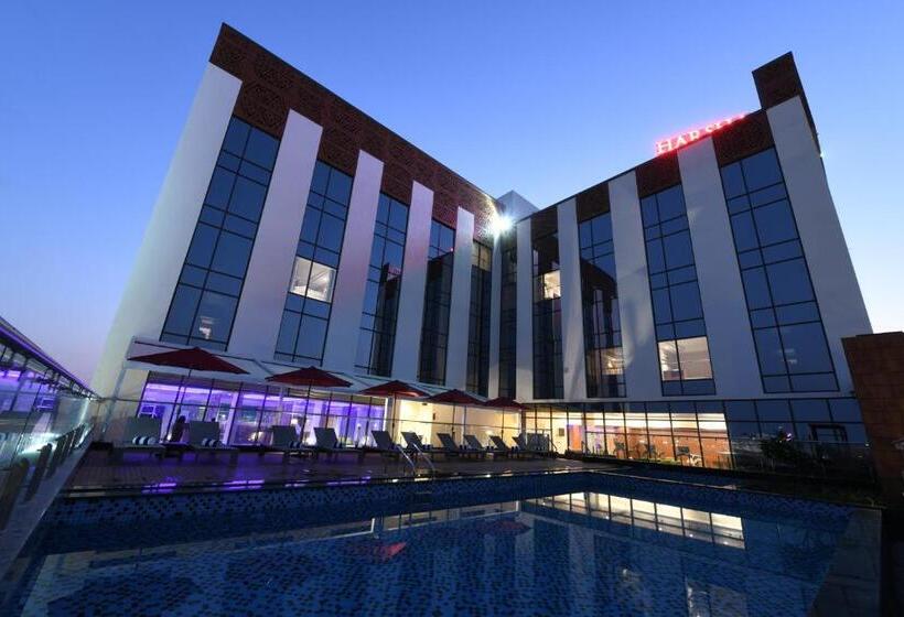 هتل Harsha The Fern Shivamogga