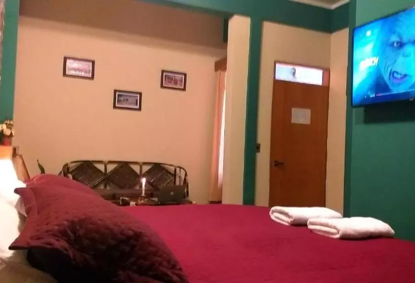 هتل Hostal Cagnapa Restobar