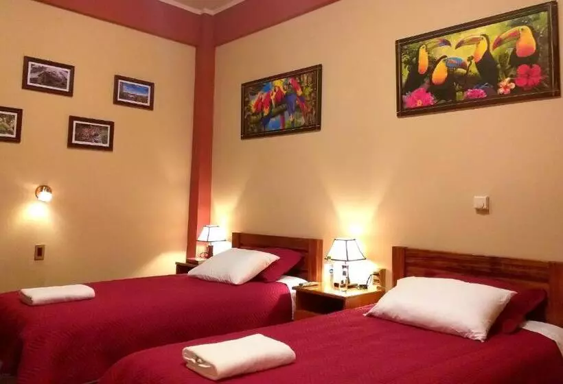 هتل Hostal Cagnapa Restobar