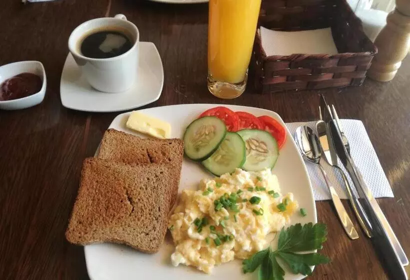 هتل Hostal Cagnapa Restobar