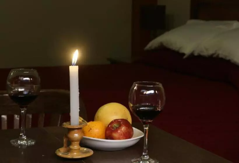 هتل Hostal Cagnapa Restobar