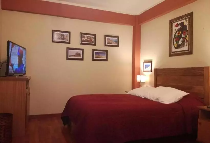 هتل Hostal Cagnapa Restobar