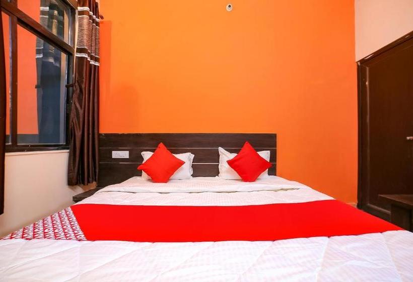 هتل Oyo 67451 Krishna Guest House