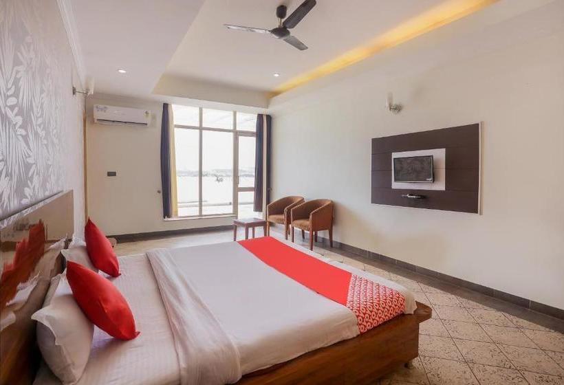 酒店 Oyo 71042 Sahara Estate