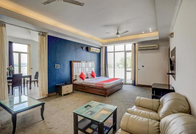 酒店 Oyo 71042 Sahara Estate