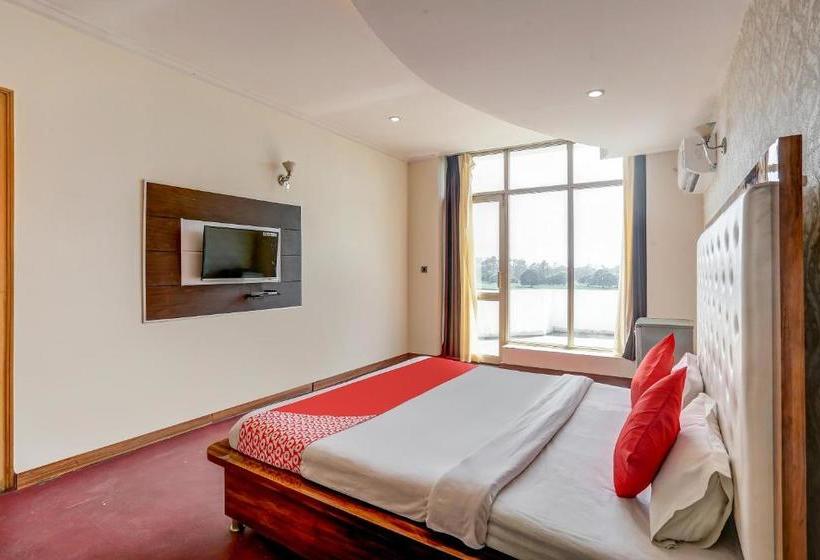 酒店 Oyo 71042 Sahara Estate