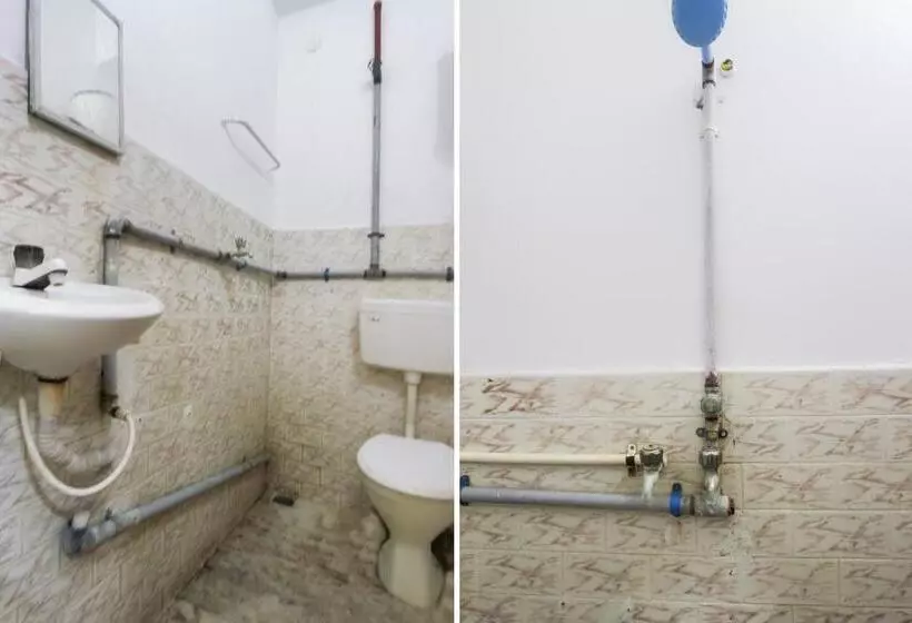 Hotelli Oyo 71275 Lingam S Lodge