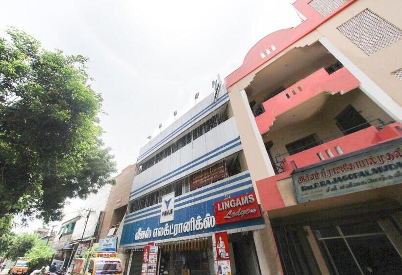 Hotell Oyo 71275 Lingam S Lodge