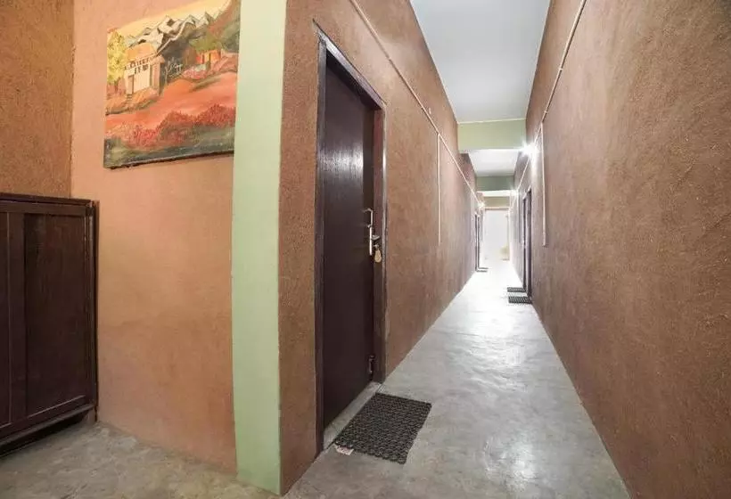 Hotelli Oyo 71395  Kumaon Presidency