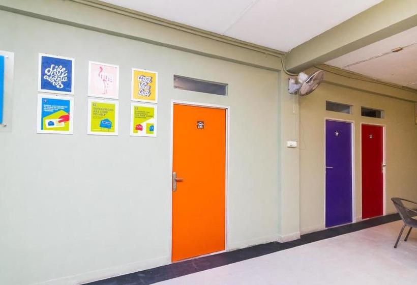 בית מלון כפרי Oyo Life 2096 Ginka