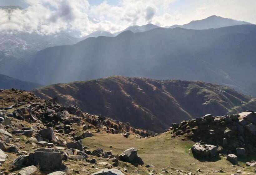 فندق Triund Trek And Camping