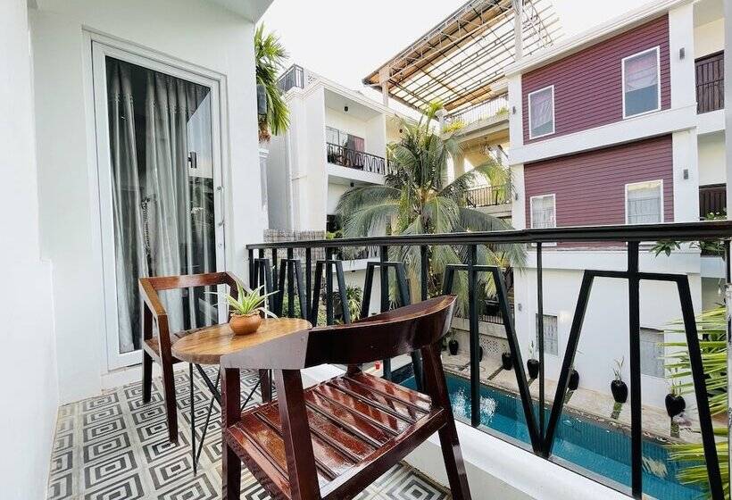 ホテル Central Corner Suite