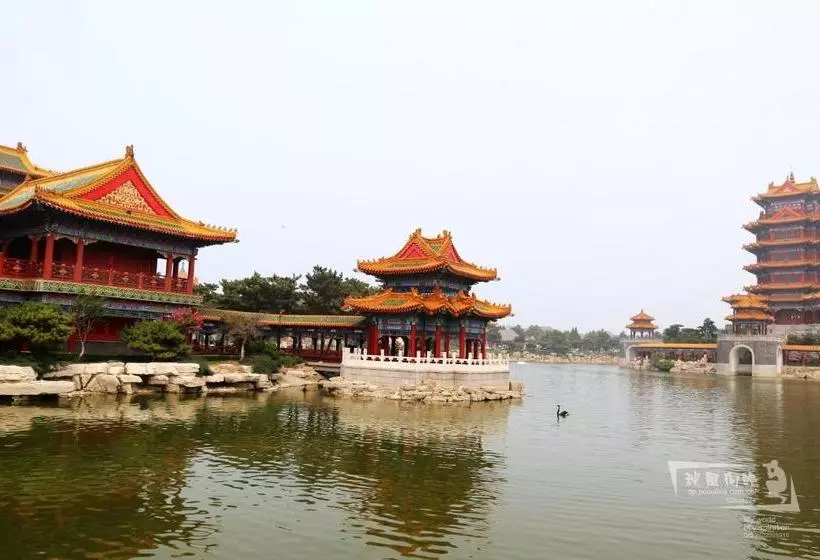 Hotelli Yitel Collection (penglai City Hall Penglai Pavilion Scenic Area )