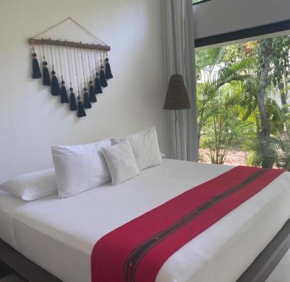 Jungle Lodge Boutique Hotel   Adults Only