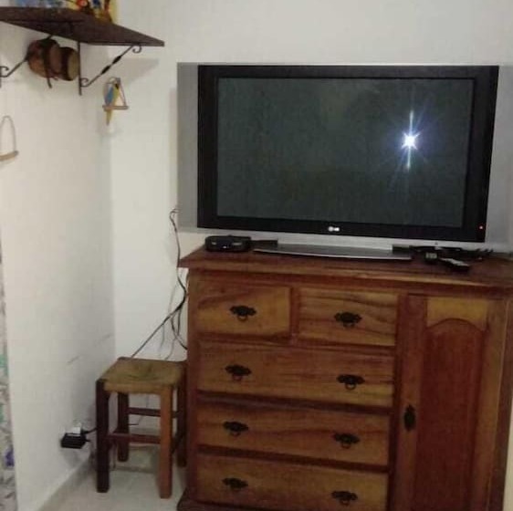 פנסיון Beach House P.g Hostel