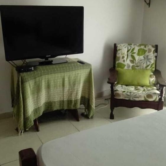 膳宿费 Beach House P.g Hostel