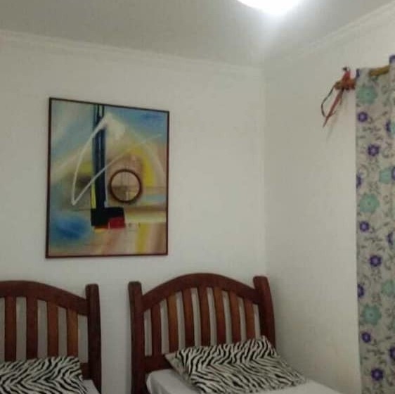 פנסיון Beach House P.g Hostel