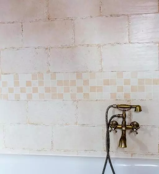 Majatalo Pivnica A Penzion Pri Studni