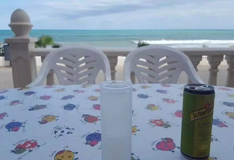 Apartamentos Jessica Beach