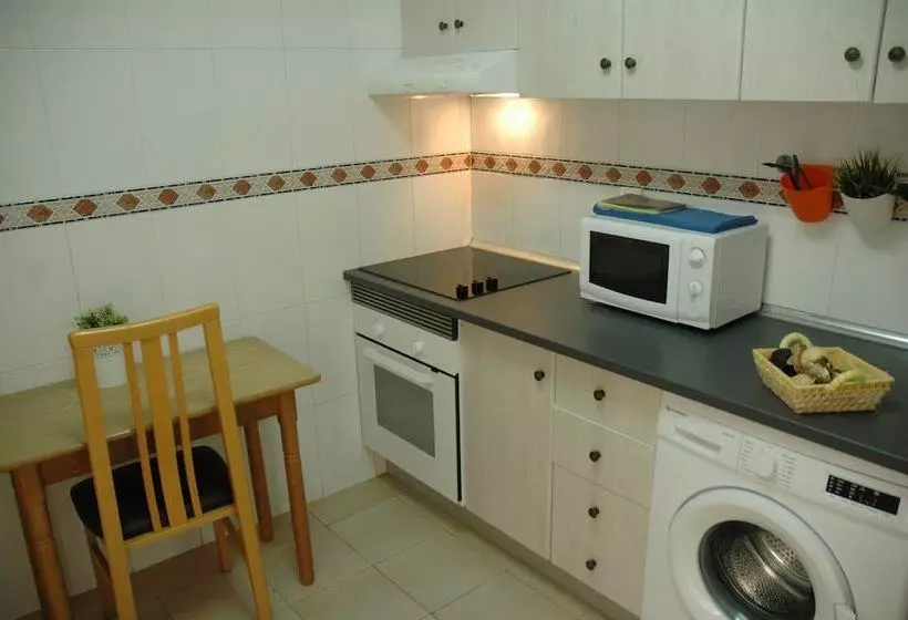 Apartamentos Jessica Beach