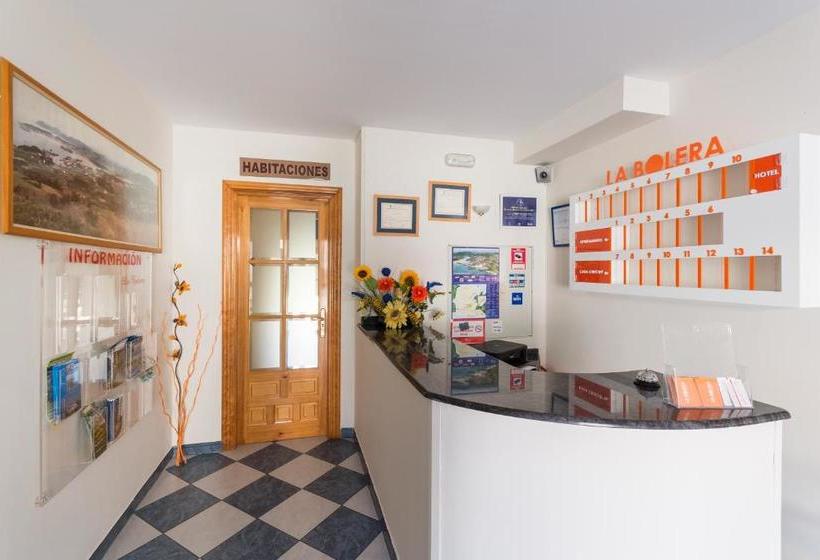 Apartamentos La Bolera