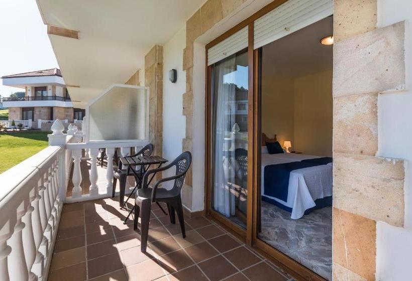 Apartamentos La Bolera