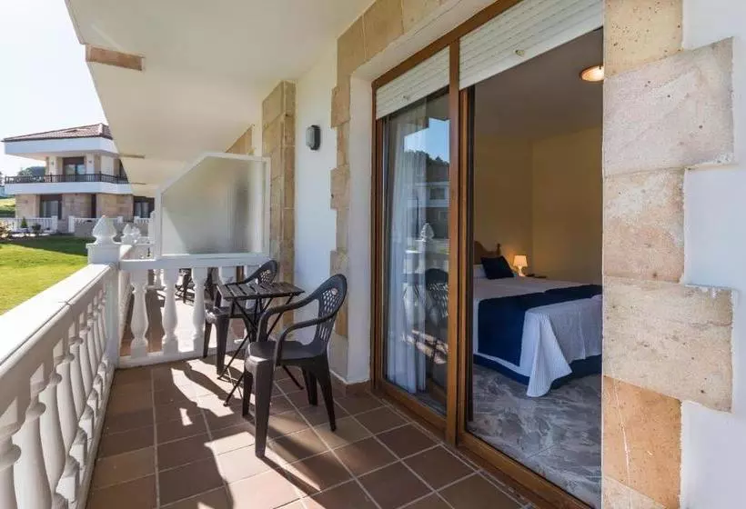 Apartamentos La Bolera