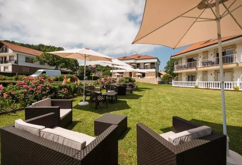 Apartamentos La Bolera