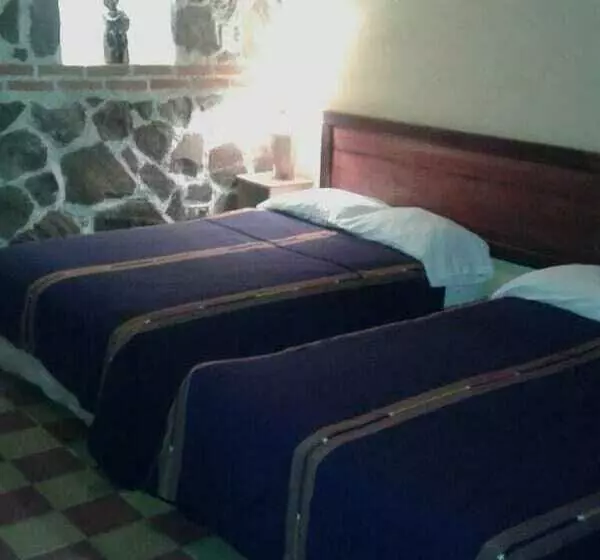 هتل Casa Maria Jose