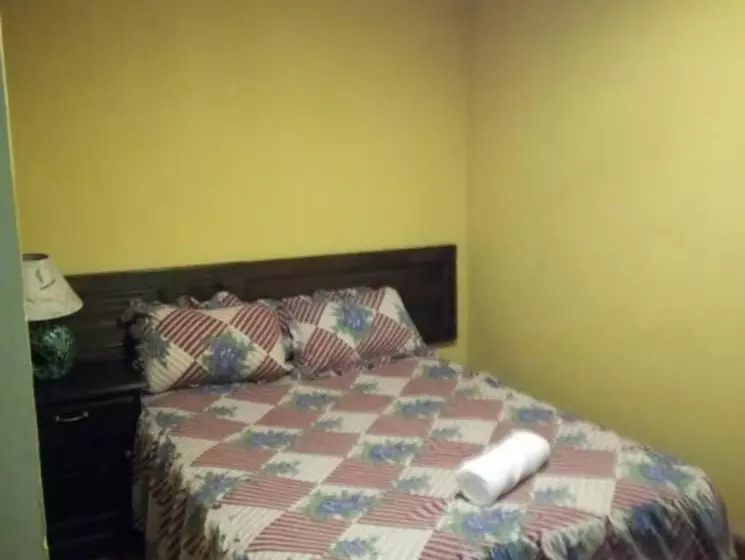 هتل Casa Maria Jose