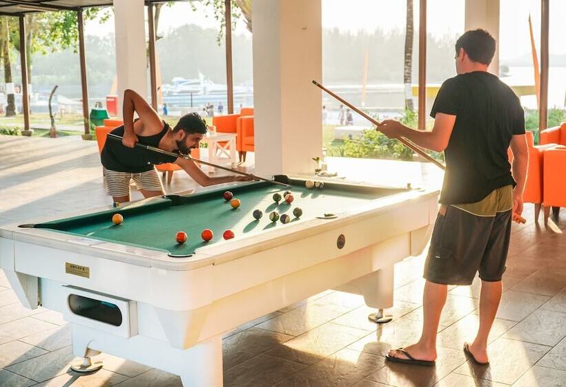 Harris Resort Batam Waterfront