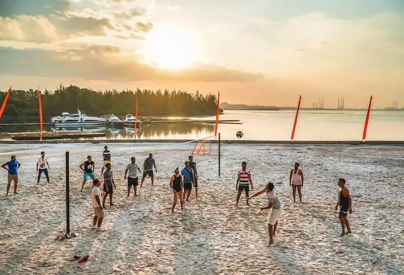 Harris Resort Batam Waterfront