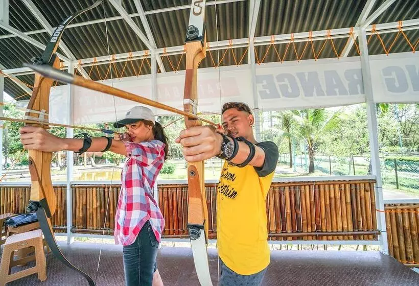 Harris Resort Batam Waterfront