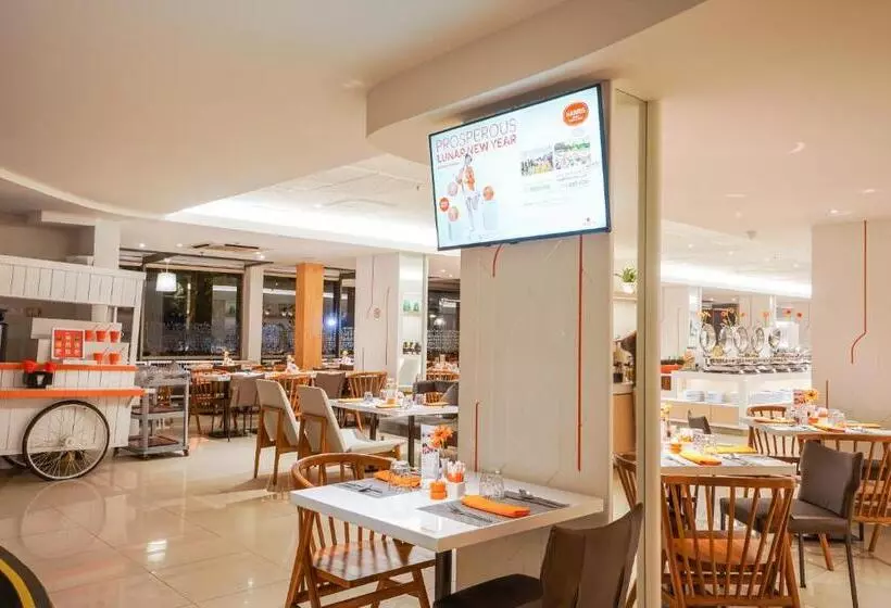 Harris Resort Batam Waterfront